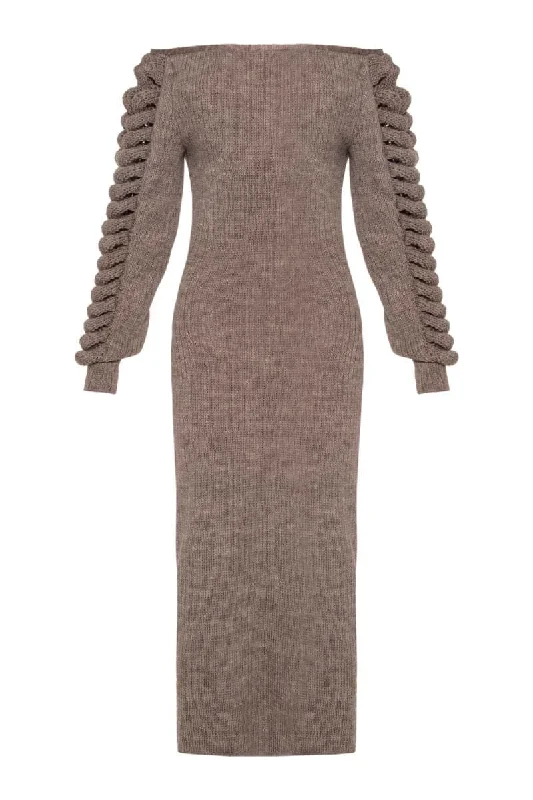 CULT MIA X LIYA ALMOND FROST KNITTED DRESS Satin unclassified dresses