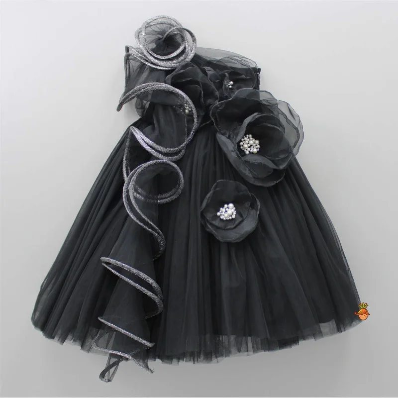 Pre Order: Pearly Adorable Flowers Adorned Black Ruffle Gown Travel unclassified dresses