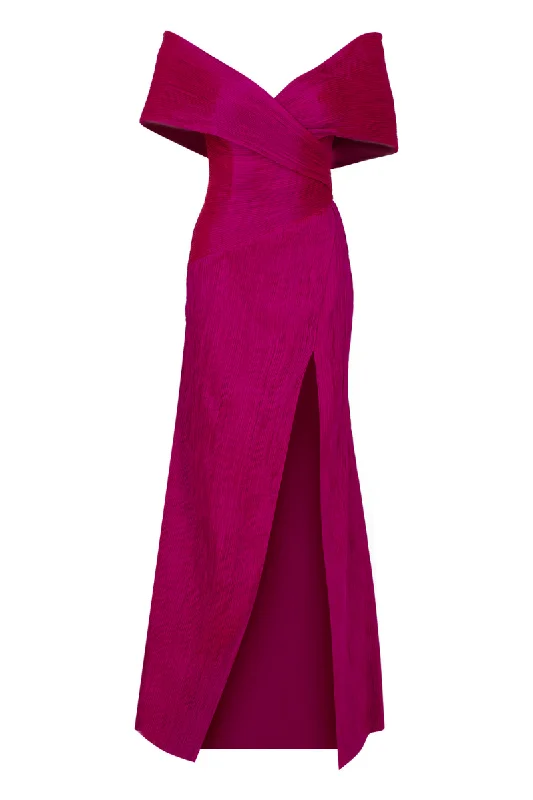 SCARLET FUCHSIA TAFFETTA SHEATH GOWN Luxury unclassified dresses