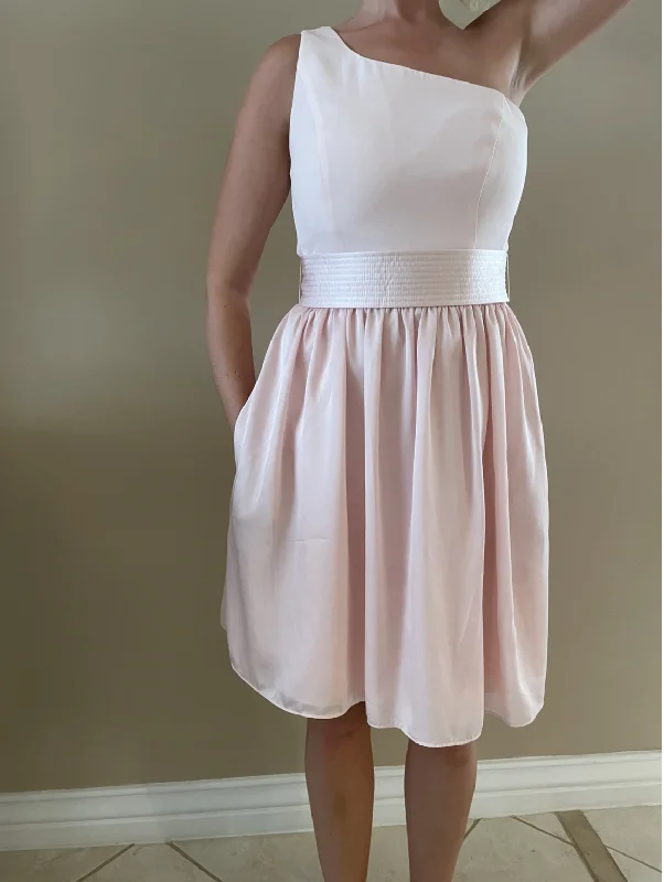 David's Bridal Short, one shoulder, with pockets, petal color Stylish Pleated Skirt